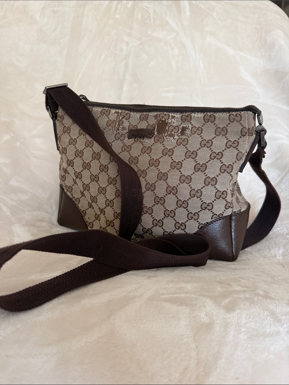 Authentic Gucci Shoulder Bag Gucci Crossbody Canvas with Brown leather Trim